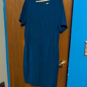 Chic Teal Midi Dress